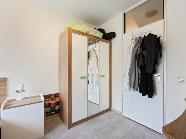 Midscheeps 19, Amsterdam