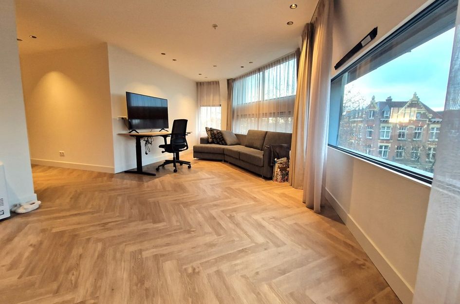 's-Gravendijkwal 130J