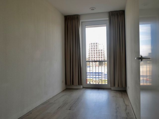 Nida Senffstraat 75, Amsterdam