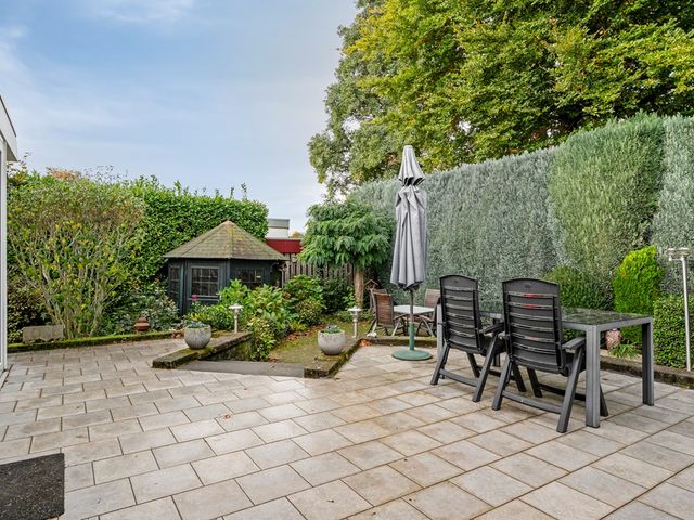 Debijestraat 48, Geleen