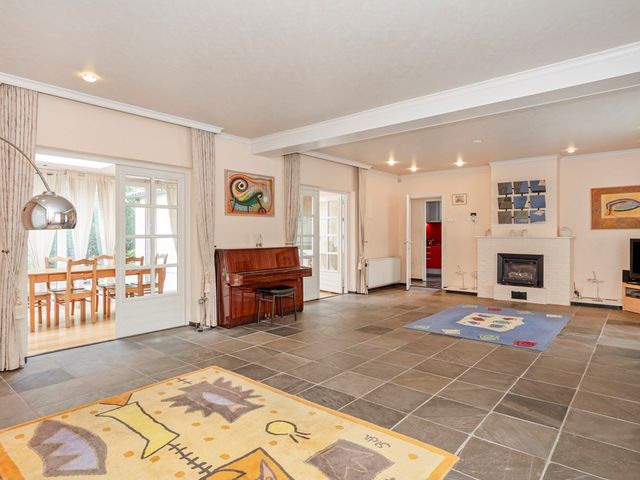 Debijestraat 48, Geleen