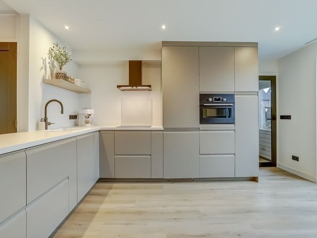 Hazenpad 1, Neerkant