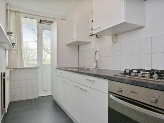 Elisabeth Brugsmaweg ONG, Den Haag