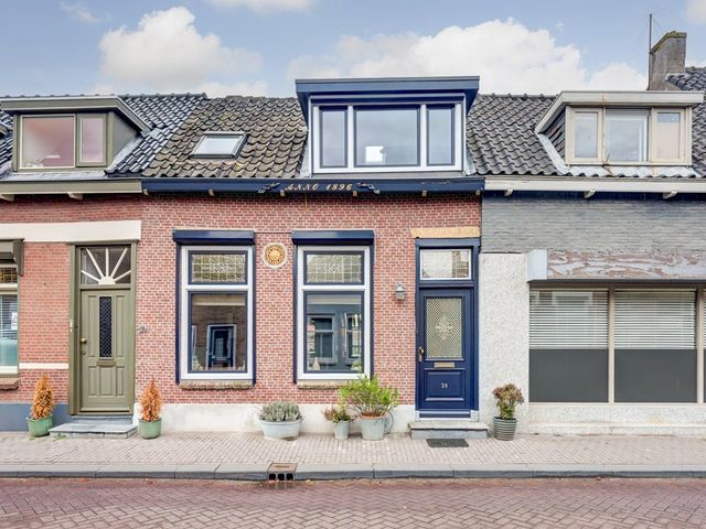 Boompjesstraat 28, Strijen