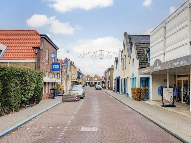 Boompjesstraat 28, Strijen