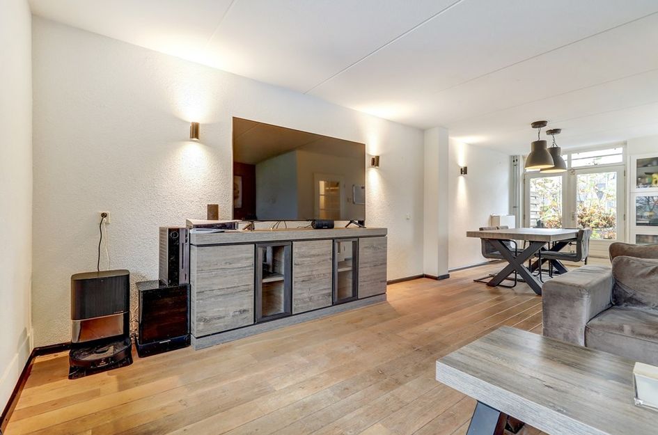 Dr. Ir. Vondelingpark 7