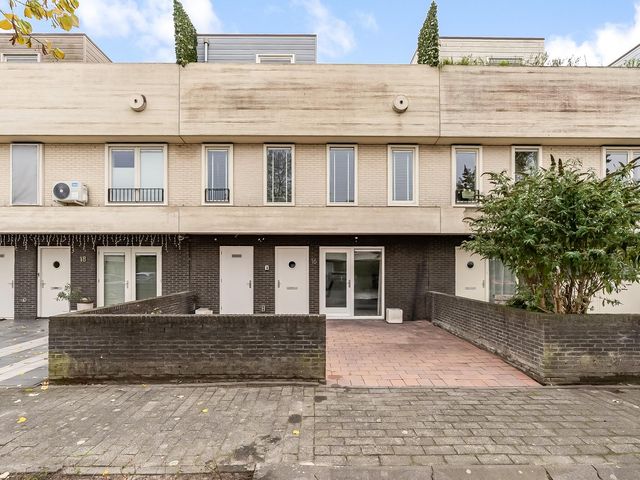 Antillenweg 16, Almere