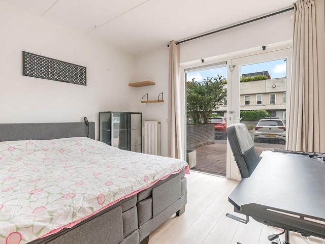 Antillenweg 16, Almere