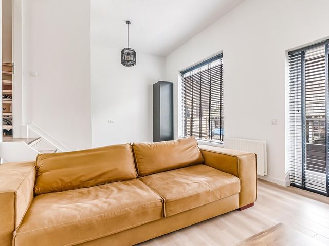 Antillenweg 16, Almere