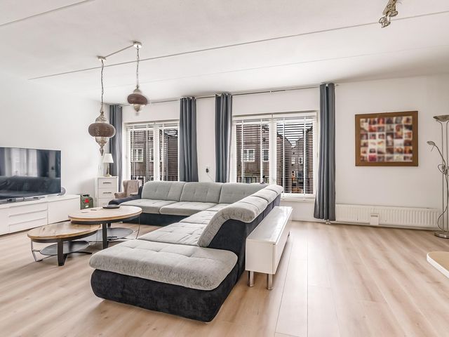 Antillenweg 16, Almere