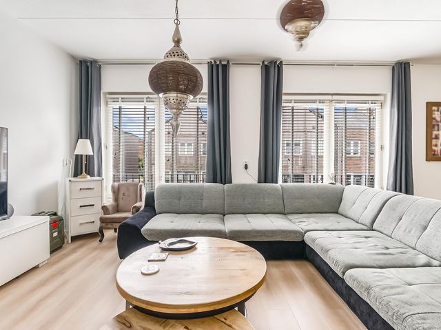 Antillenweg 16, Almere