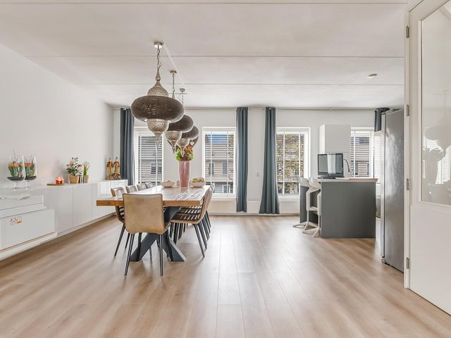 Antillenweg 16, Almere