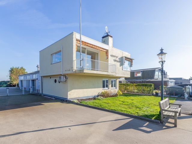 Westerdijk 56A, Leimuiden