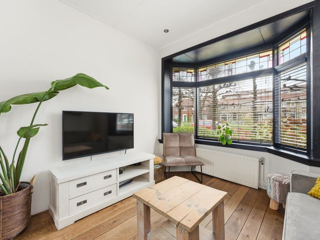 Waalsmondelaan 24, Alblasserdam