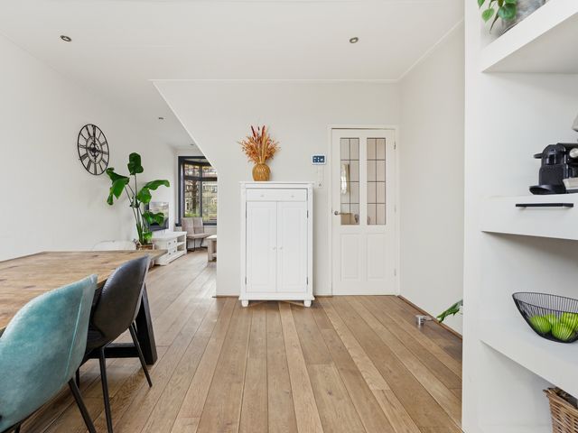 Waalsmondelaan 24, Alblasserdam