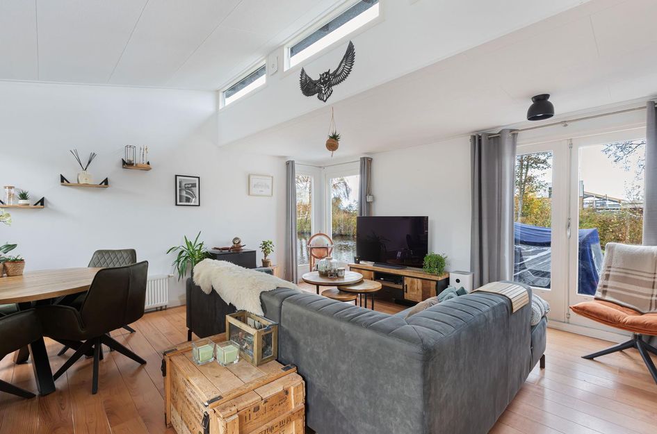 Leeuwarderstraatweg 1003