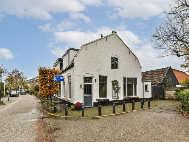 Valkenburgerweg 2, Rijnsburg