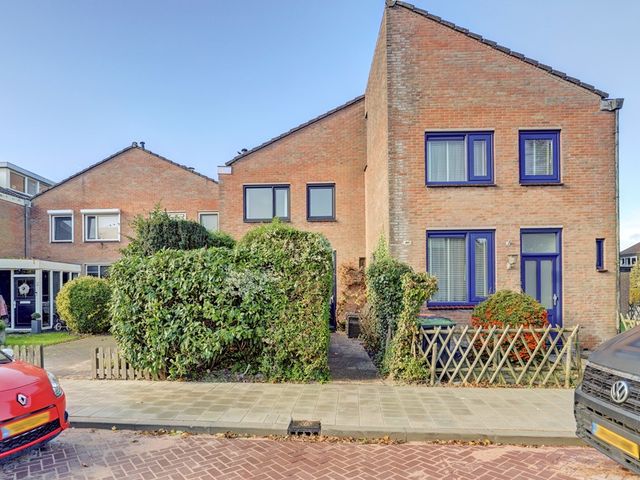 Mient 4, Sijbekarspel