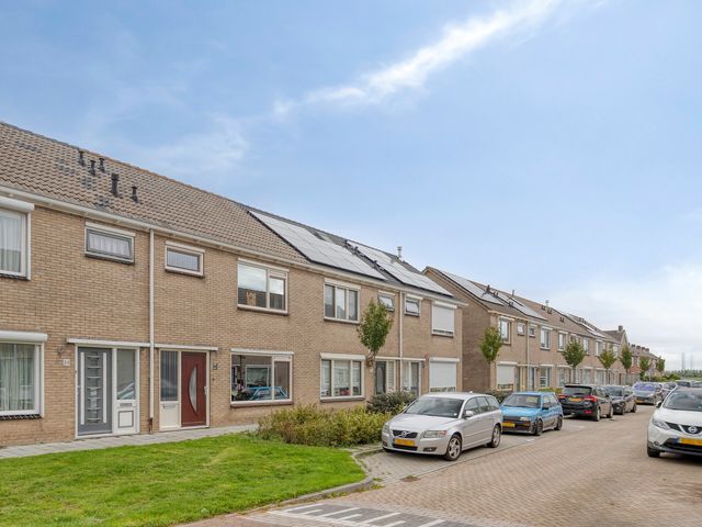 Oranje Nassaustraat 32, Arnemuiden
