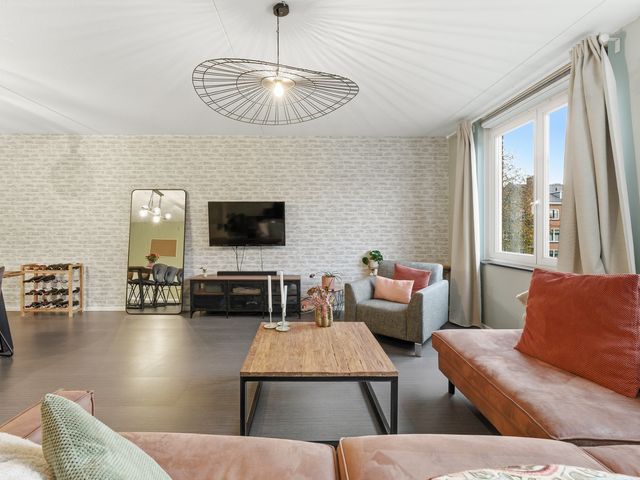 Rösener Manzstraat 9E, Rotterdam