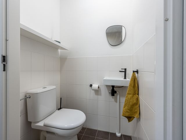 Nieuwenhoornstraat 33, Rotterdam