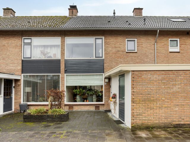 Titus Brandsmastraat 69, Oldenzaal