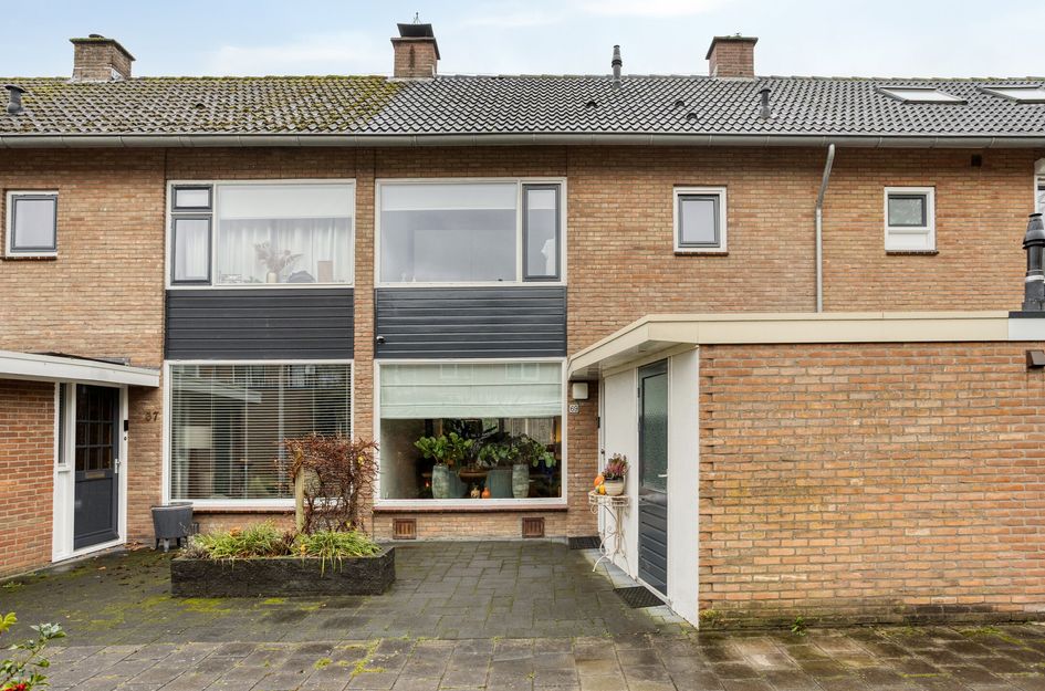 Titus Brandsmastraat 69