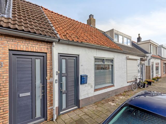 Molendijk 65, Dinteloord