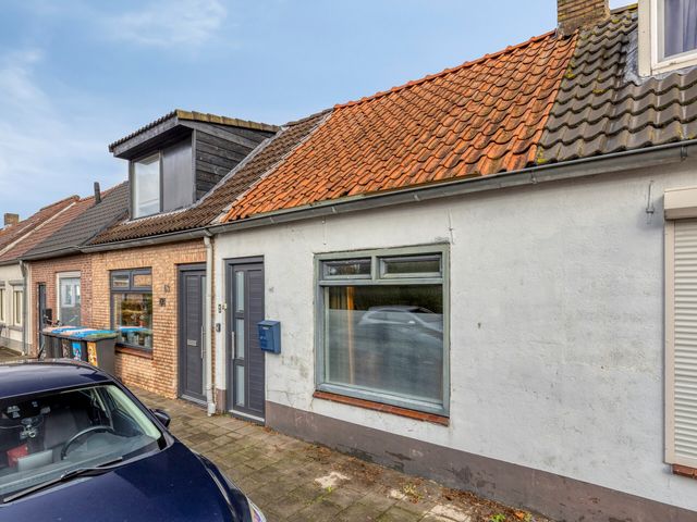 Molendijk 65, Dinteloord