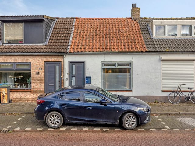 Molendijk 65, Dinteloord