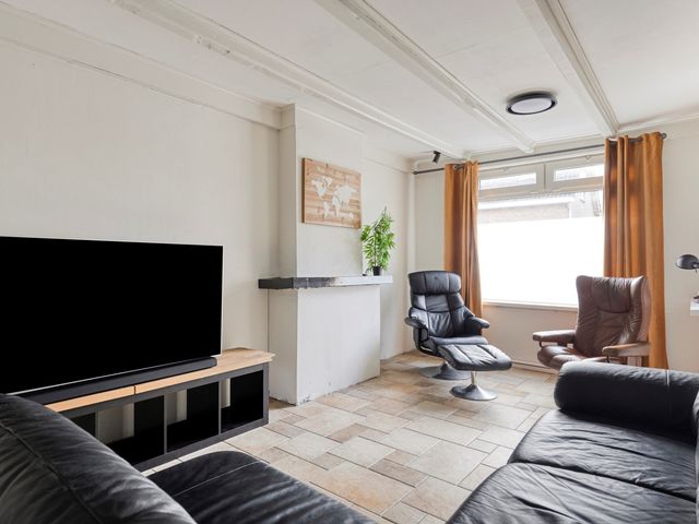 Molendijk 65, Dinteloord