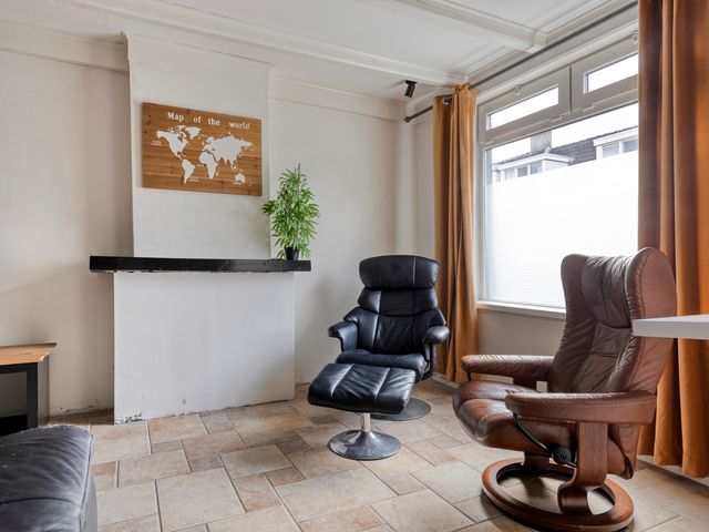 Molendijk 65, Dinteloord