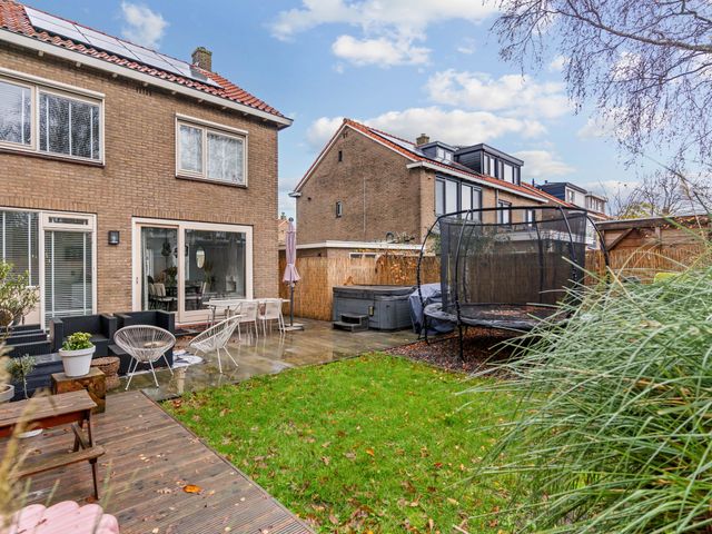 van Egmondplein 15, Brielle