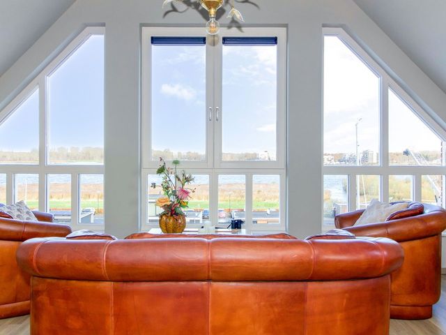 Zuiderzeeboulevard 77, Bunschoten-Spakenburg