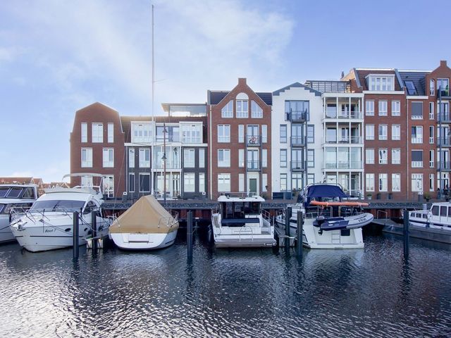 Zuiderzeeboulevard 77, Bunschoten-Spakenburg