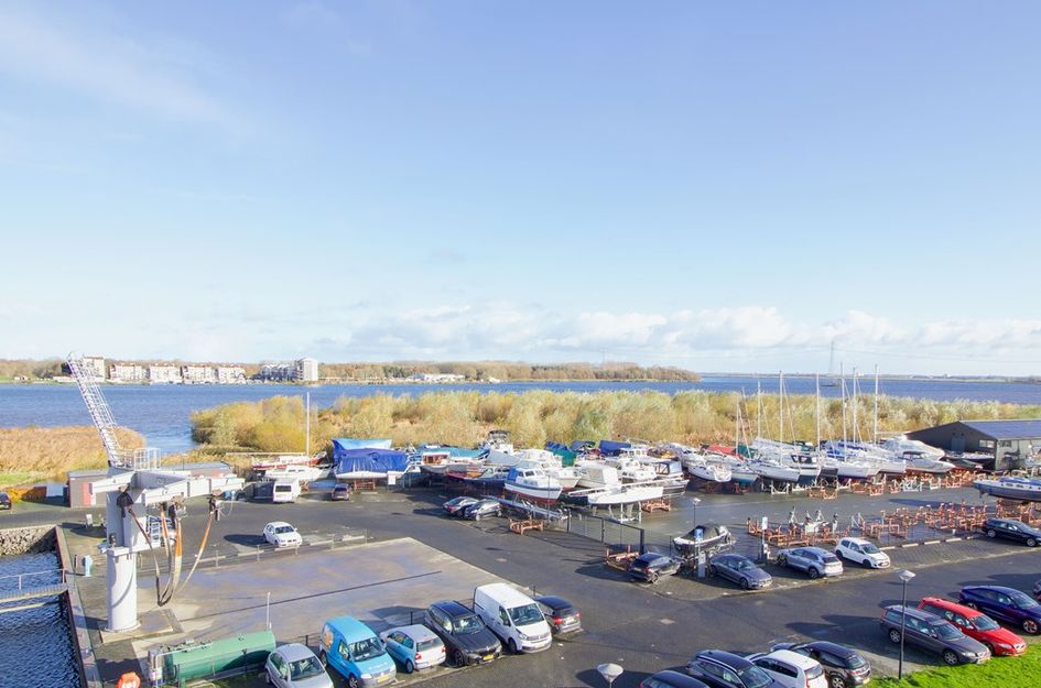 Zuiderzeeboulevard 77