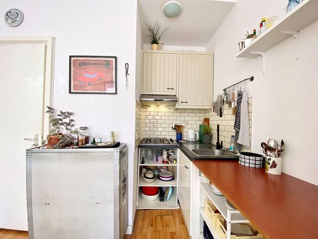 Oostzeedijk Beneden 41B01, Rotterdam