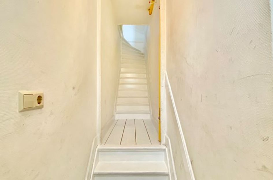 1e Pijnackerstraat 90B