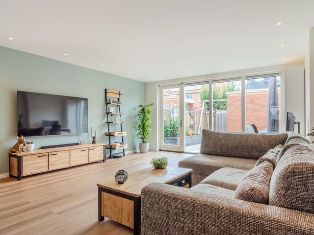 Oranjetuin 15, Bleiswijk