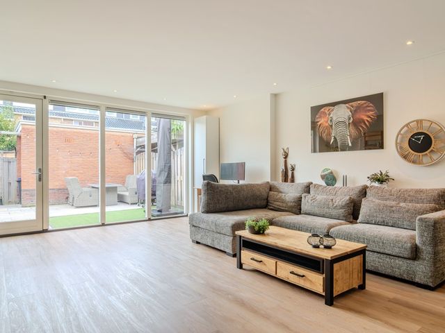 Oranjetuin 15, Bleiswijk