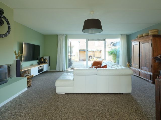 Workumstraat 24, Lelystad