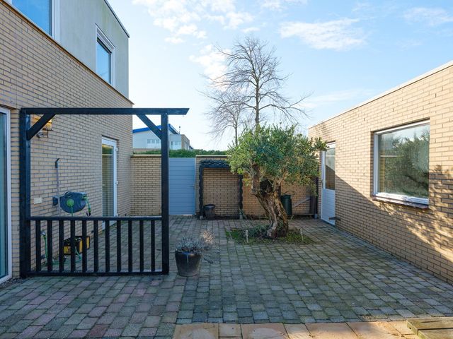 Workumstraat 24, Lelystad