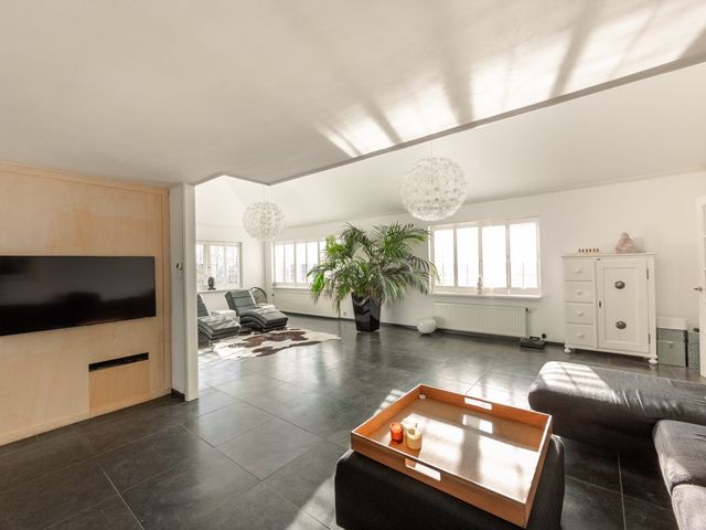 Weersterweg 10A, Wons