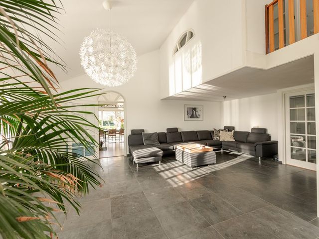 Weersterweg 10A, Wons