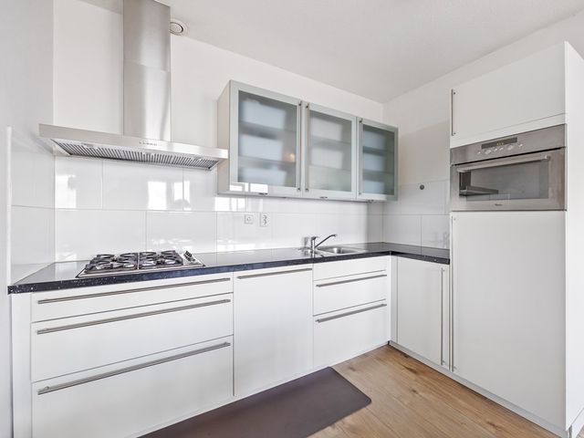 Laan van Leidschenveen 273, Den Haag