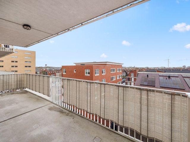 Laan van Leidschenveen 273, Den Haag