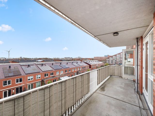 Laan van Leidschenveen 273, Den Haag