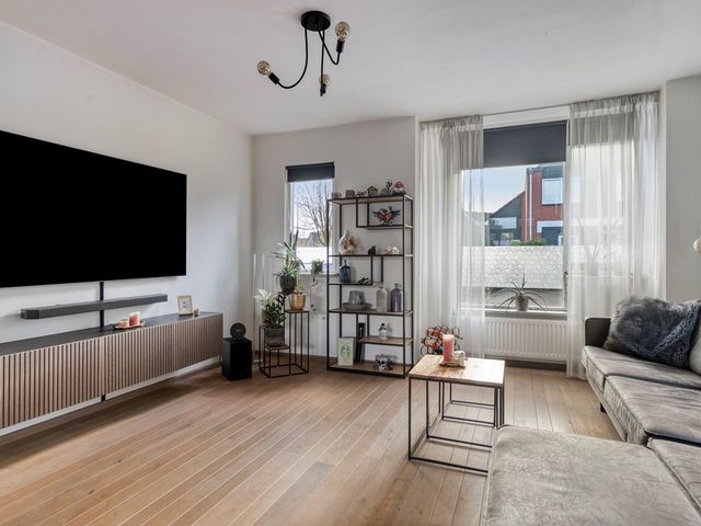 Wittenstein 3, Dordrecht