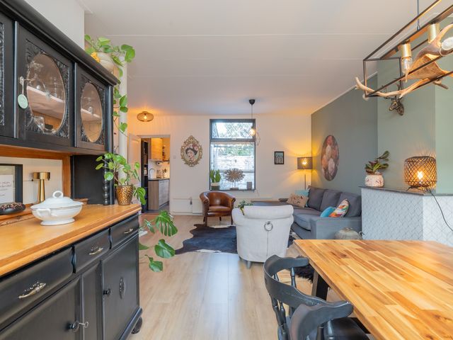 Van Der Veldstraat 5, Lisse