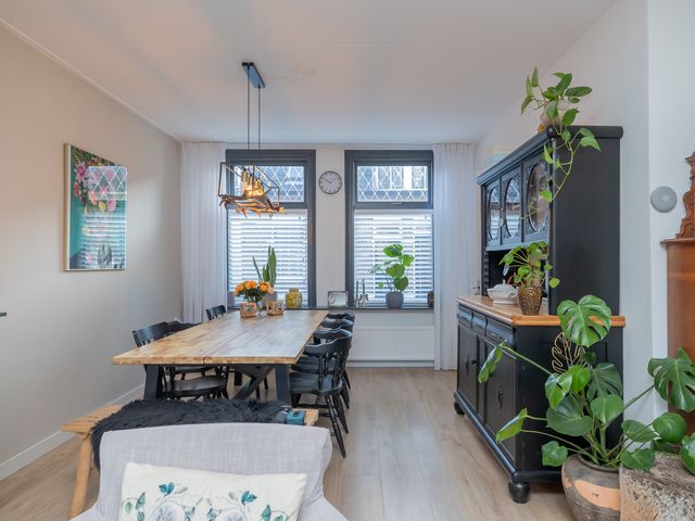 Van Der Veldstraat 5, Lisse